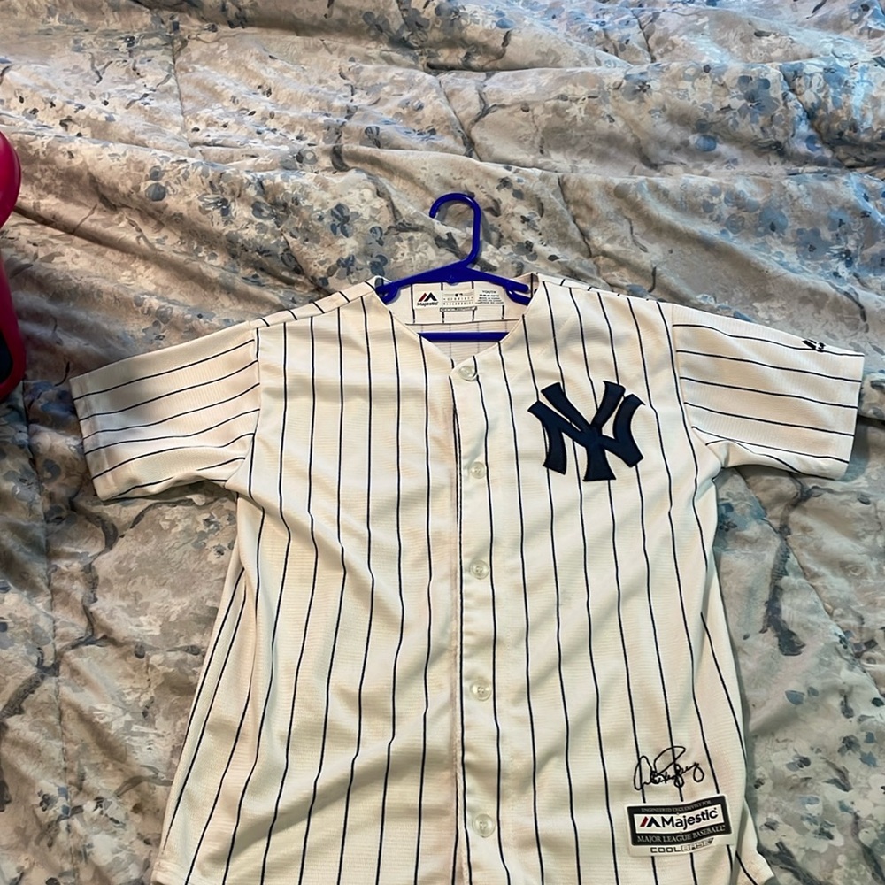 Yankees jersey